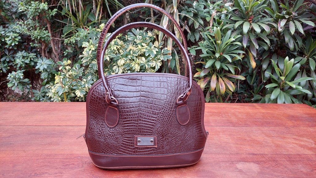 Cartera de Cuero Vacuno Mestia - Chocolate