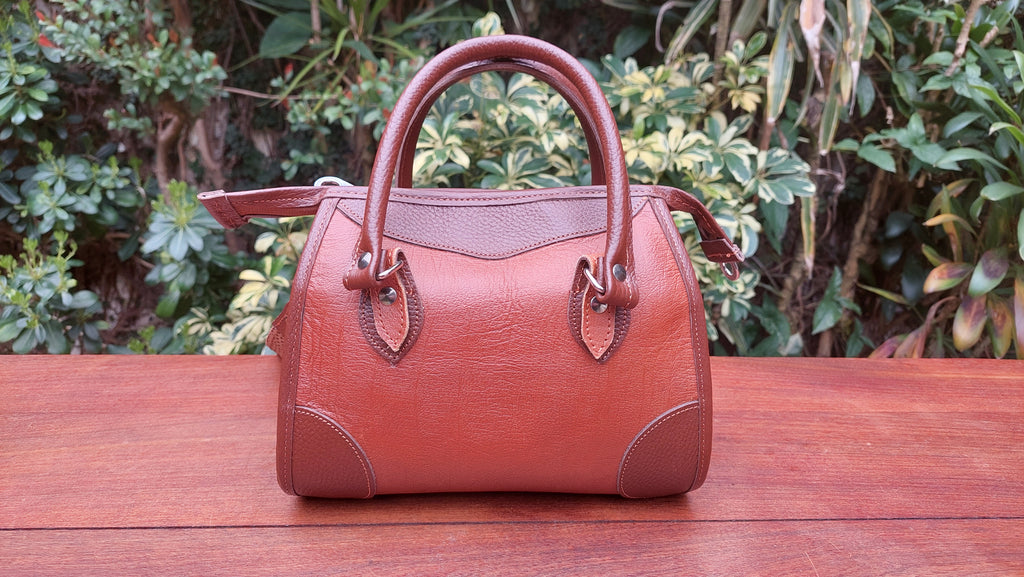 Mochila de Cuero Vacuno Mirabeli - Suela