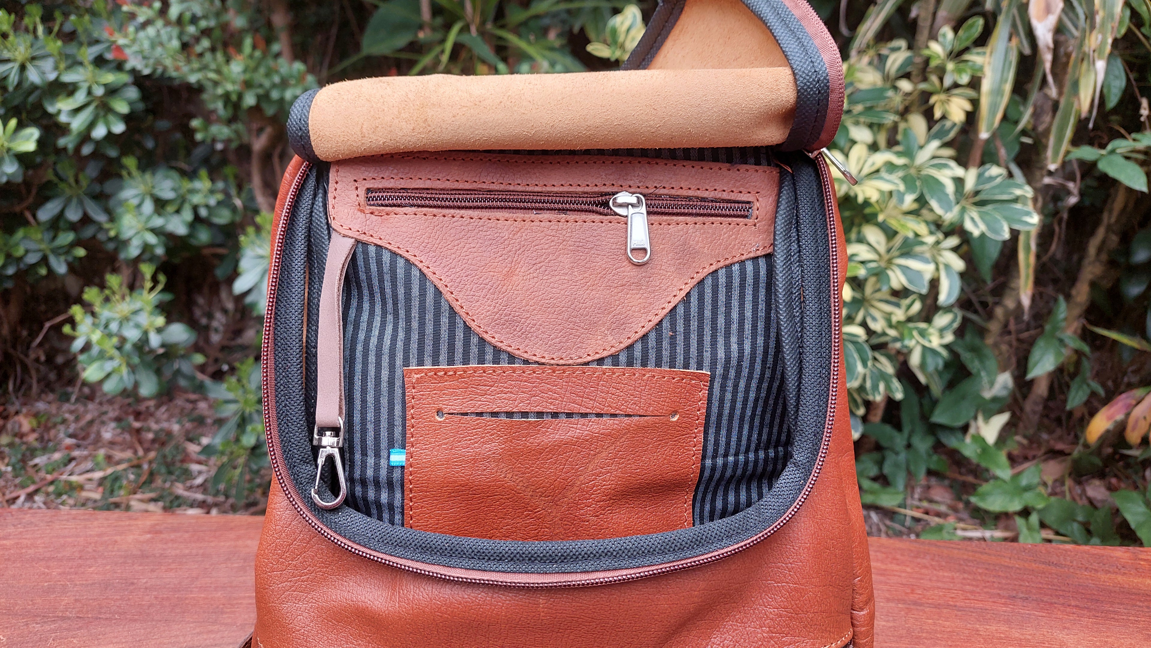 Mochila de Cuero Vacuno Chañar - Suela