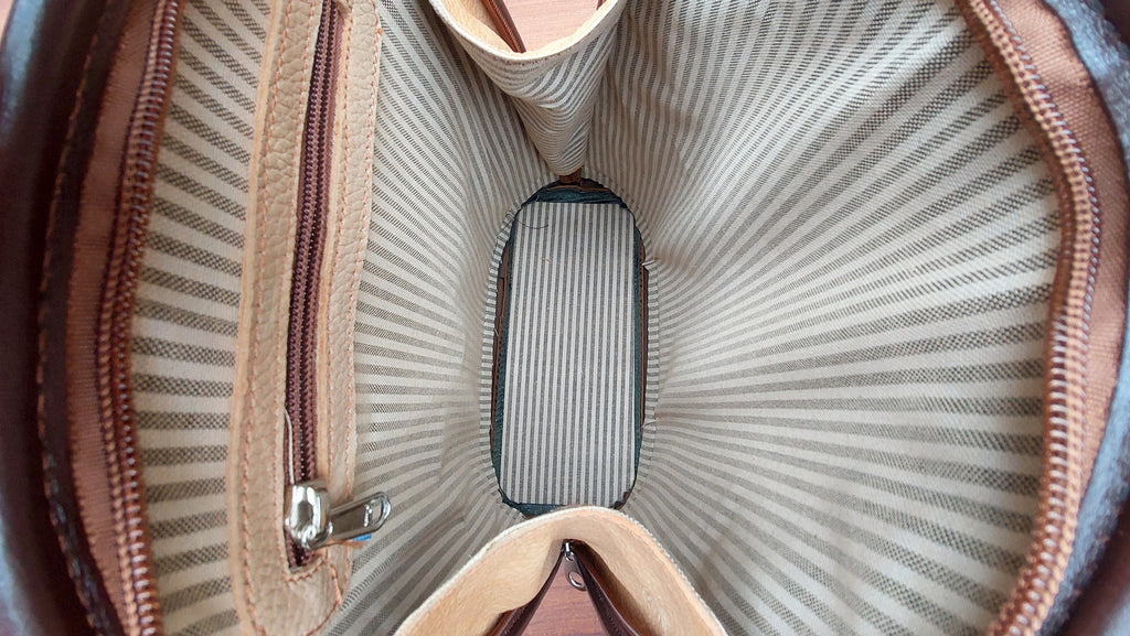 Mochila de Cuero Vacuno Caldén - Verde