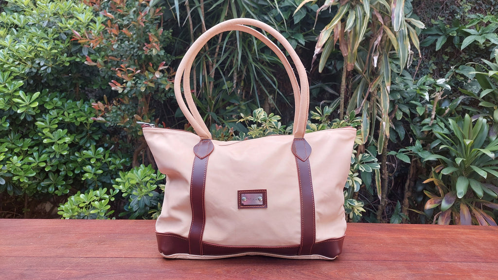Cartera de Cuero Vacuno Tbilisi - Arena