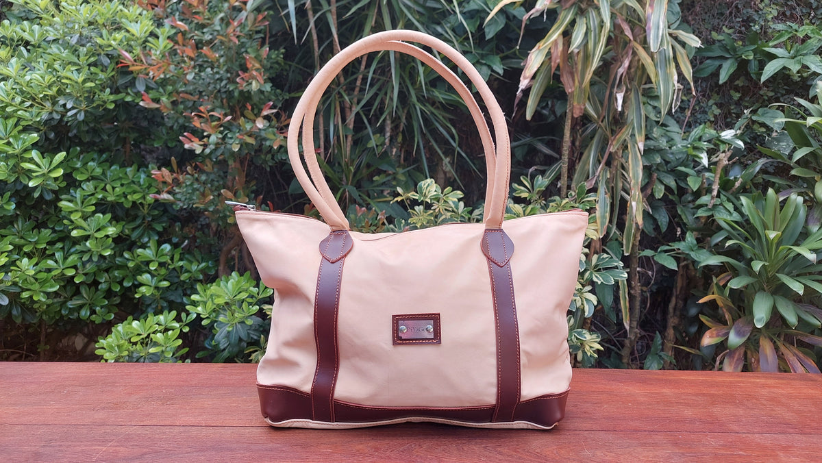 Cartera de Cuero Vacuno Tbilisi - Arena