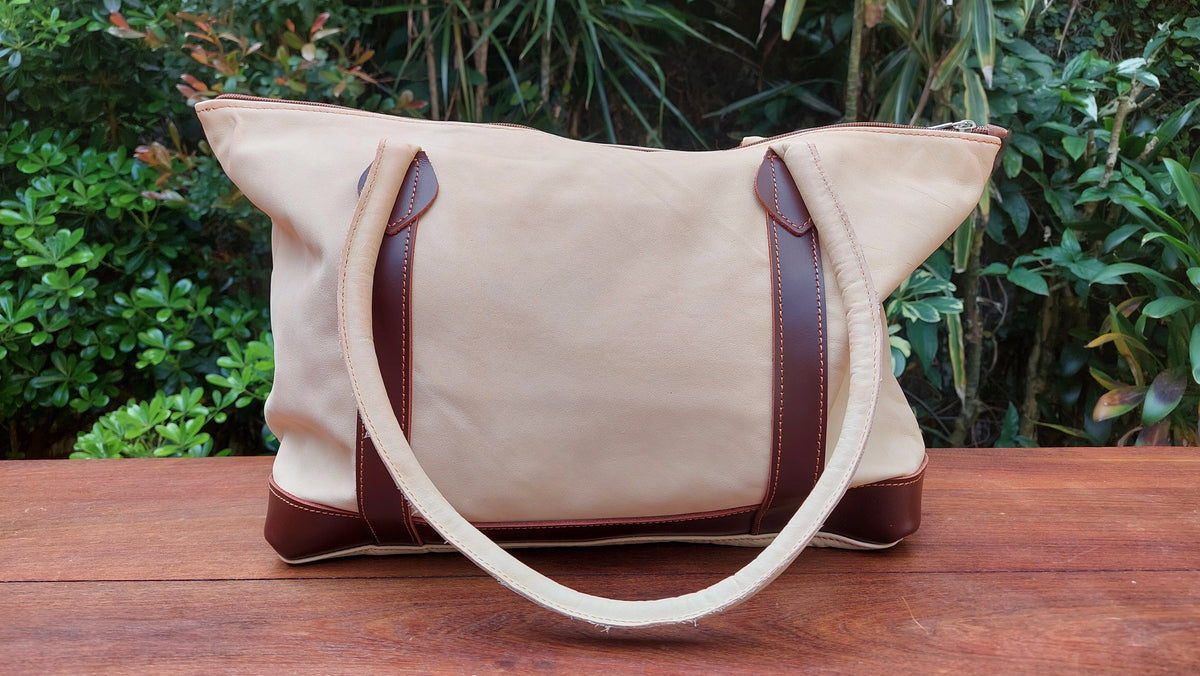 Cartera de Cuero Vacuno Tbilisi - Arena