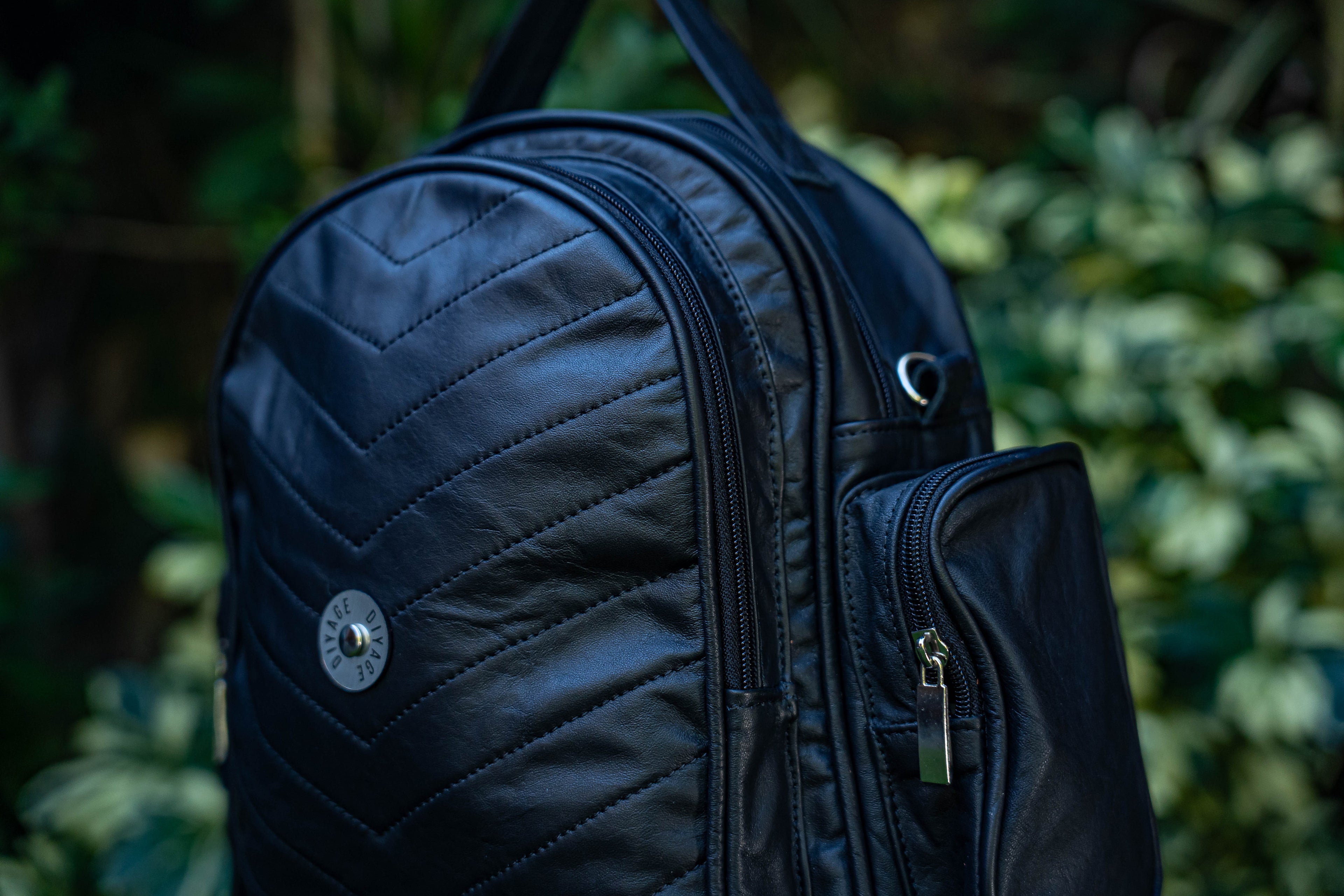 Mochila de Cuero Vacuno Monserrat - Negro
